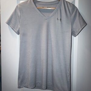 Under Armour Women's Light Gray V-Neck Tee